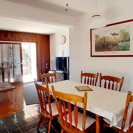 Apartman Ena By The Sea Prizba Exterior photo