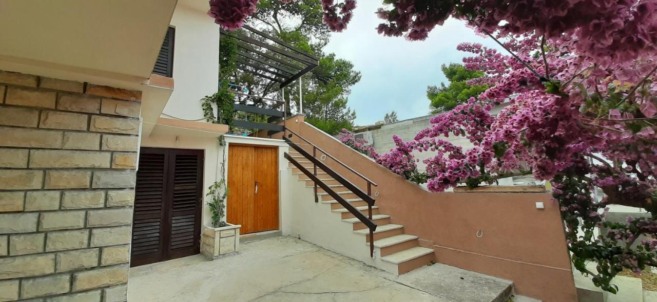 Apartment Ena By The Sea *